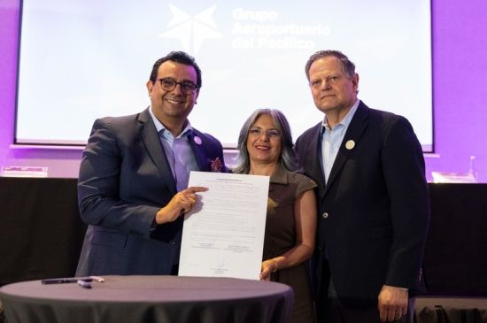 Volaris y GAP lanzan campaña contra trata de menores rumbo al Mundial